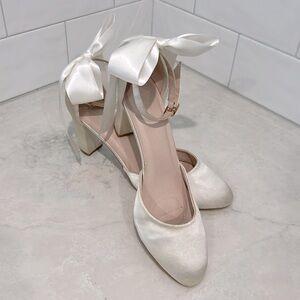 Worn once for a few hours Kailee P. Satin Block Heel with Wrapped ankle Tie sz9